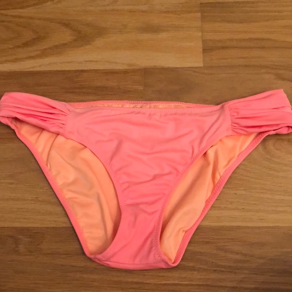 Victoria's Secret Other - Victoria’s Secret Bathing Suit Bottoms Victoria's Secret Other - Victoria’s Secret Bathing Suit Bottoms